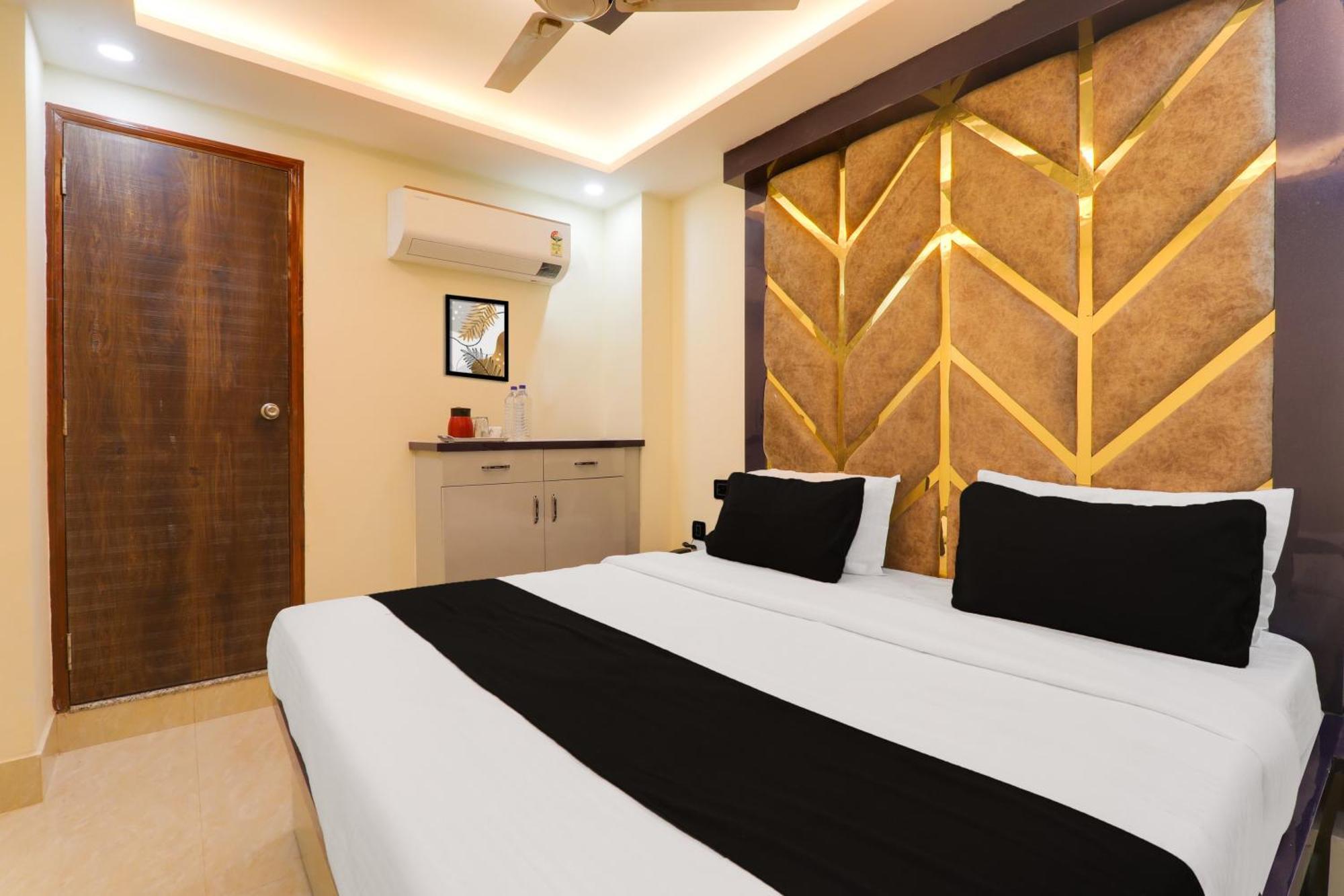 Super Collection O Ghanta Ghar 4* Gorakhpur